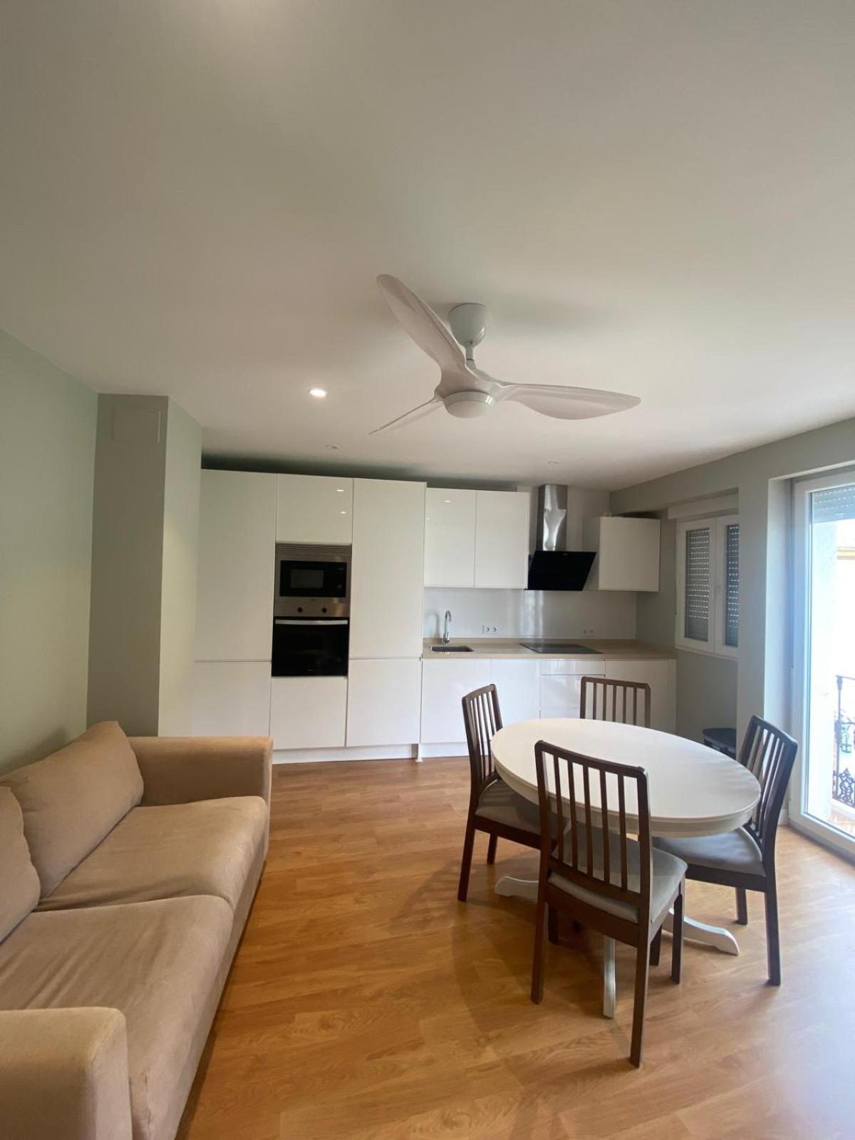 Апартаменты Deluxe Central Dolores De Nuestra Sra Севилья Экстерьер фото